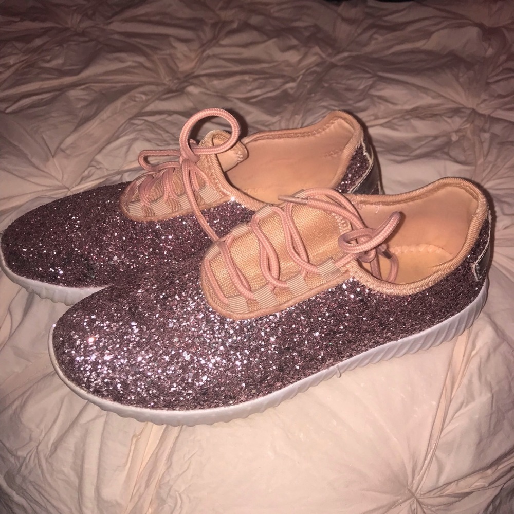 Everyday Wear Flashy Tennis Shoes!